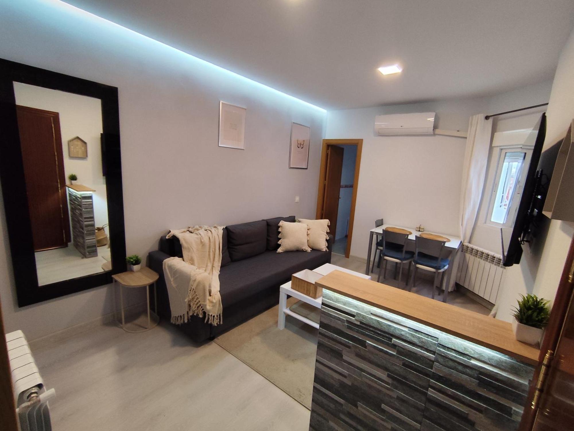 Cozy Apartment In The Heart Of Madrid Kültér fotó